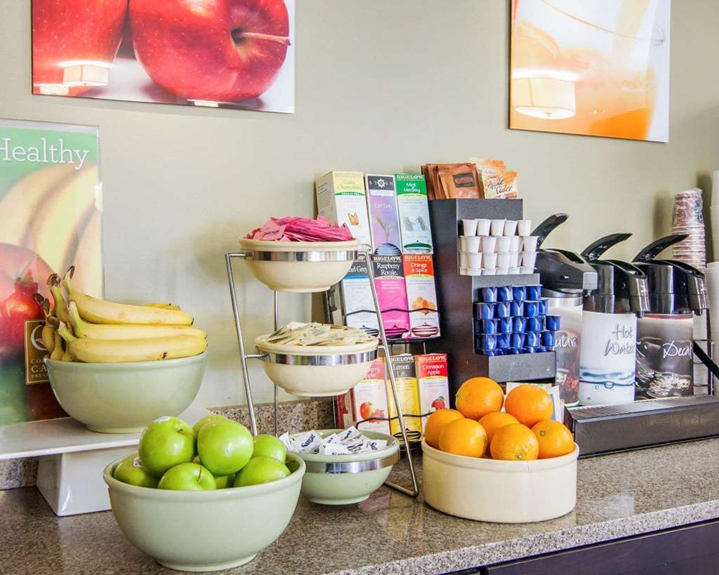 Rodeway Airport Hotel Portland