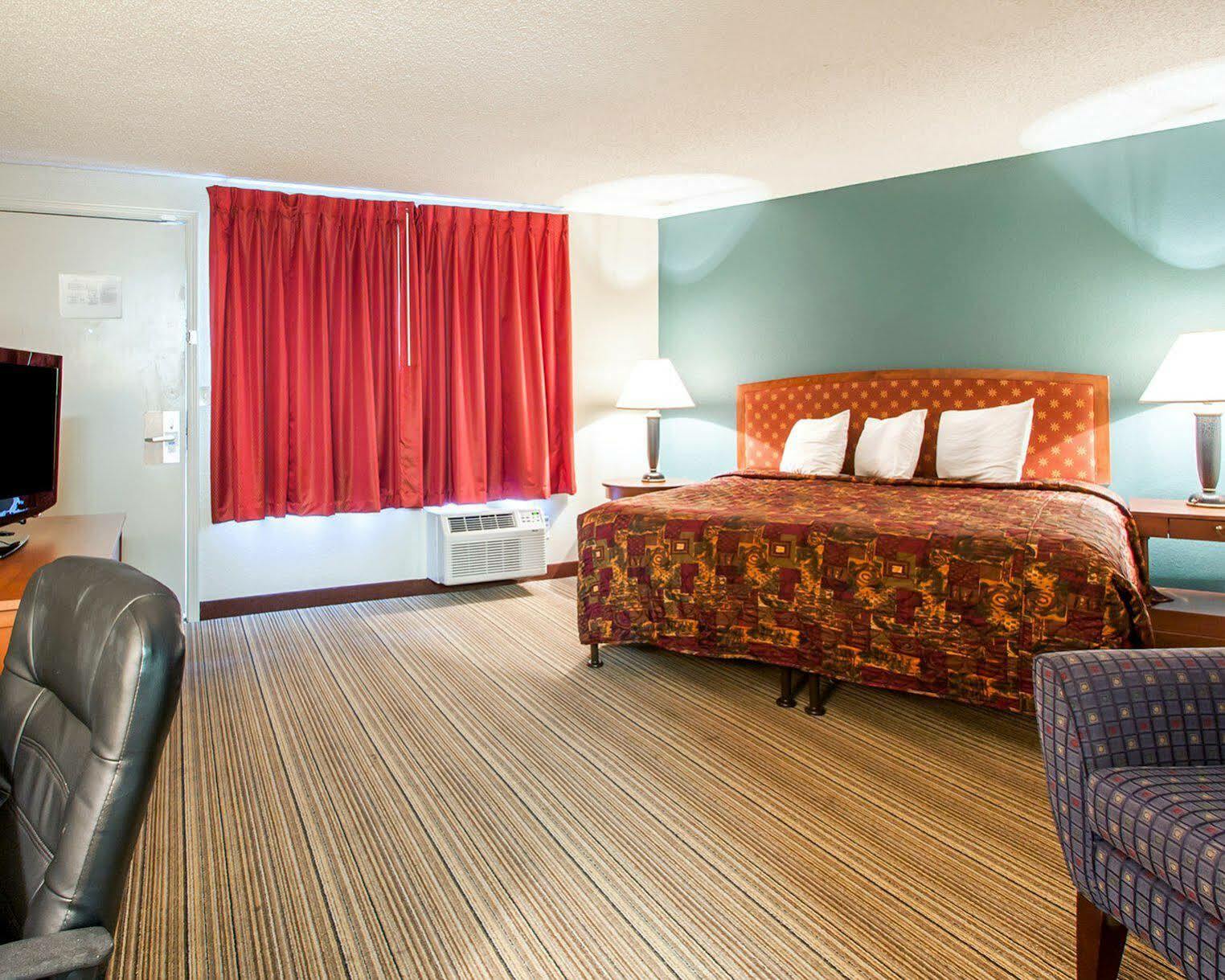 Rodeway Airport Hotel Portland